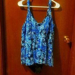 Croft & Barrow one piece swim suit